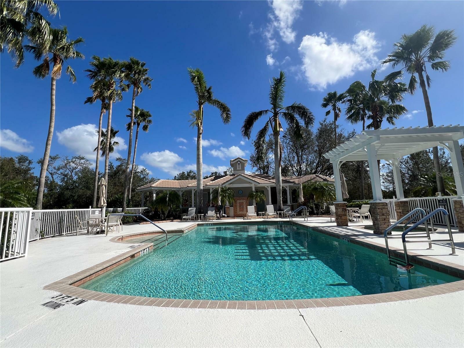 Property Photo: 7011 Woodmore Terrace FL 34202
