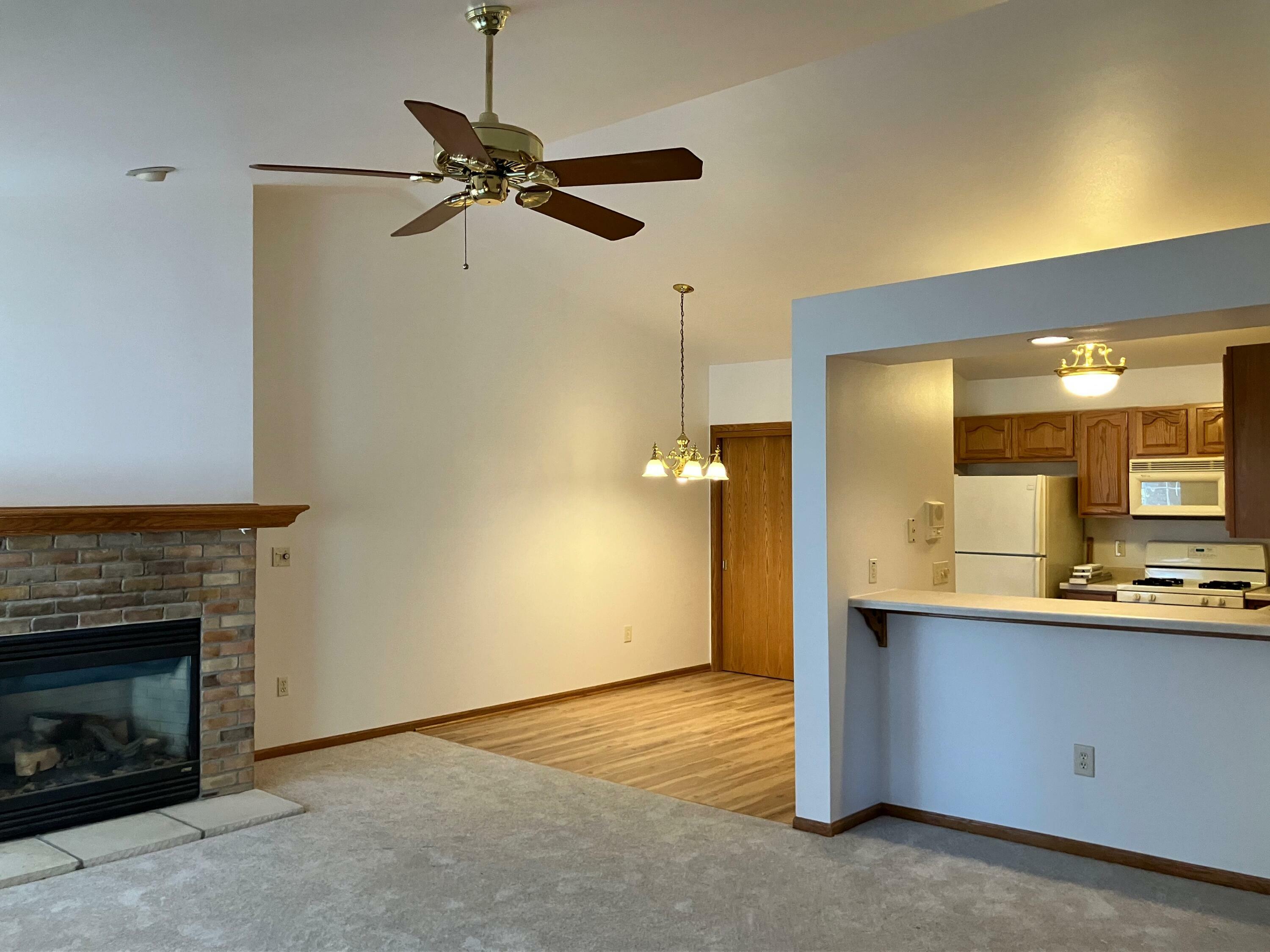 Property Photo:  1292 Village Centre Dr #8  WI 53144 