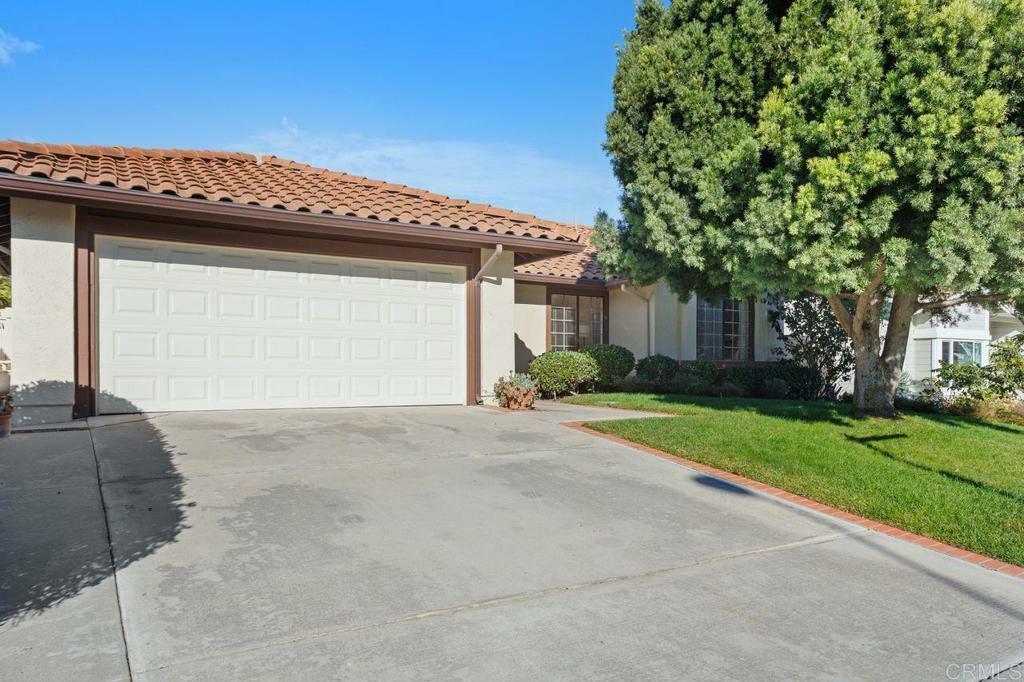 Property Photo:  1639 Glen Hollow Court  CA 92024 