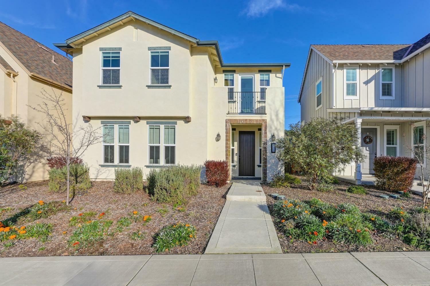 Property Photo:  3273 Crocker Drive  CA 95818 