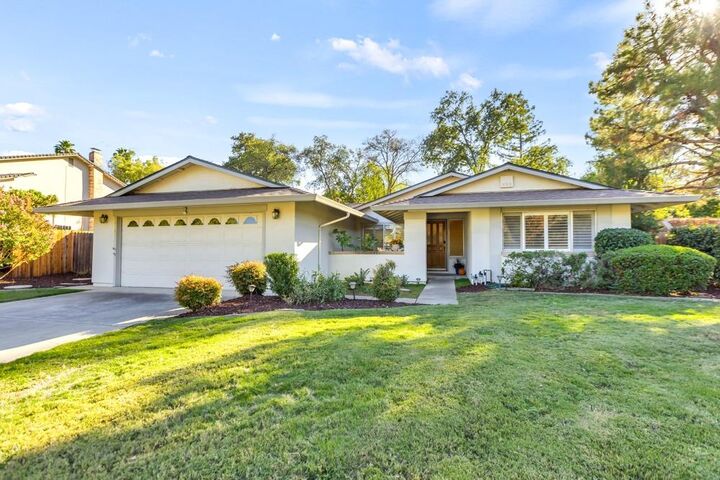 8160 Twin Oaks Avenue  Citrus Heights CA 95610 photo