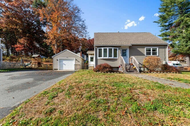 Property Photo:  1298 Shawsheen St  MA 01876 