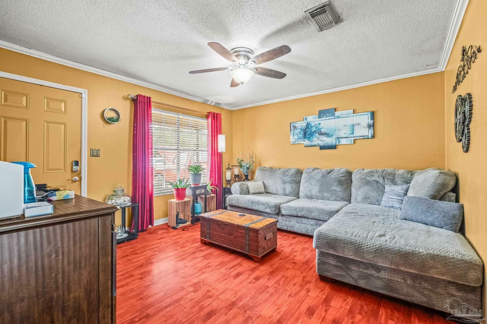 Property Photo:  703 Carondelay Dr  FL 32506 