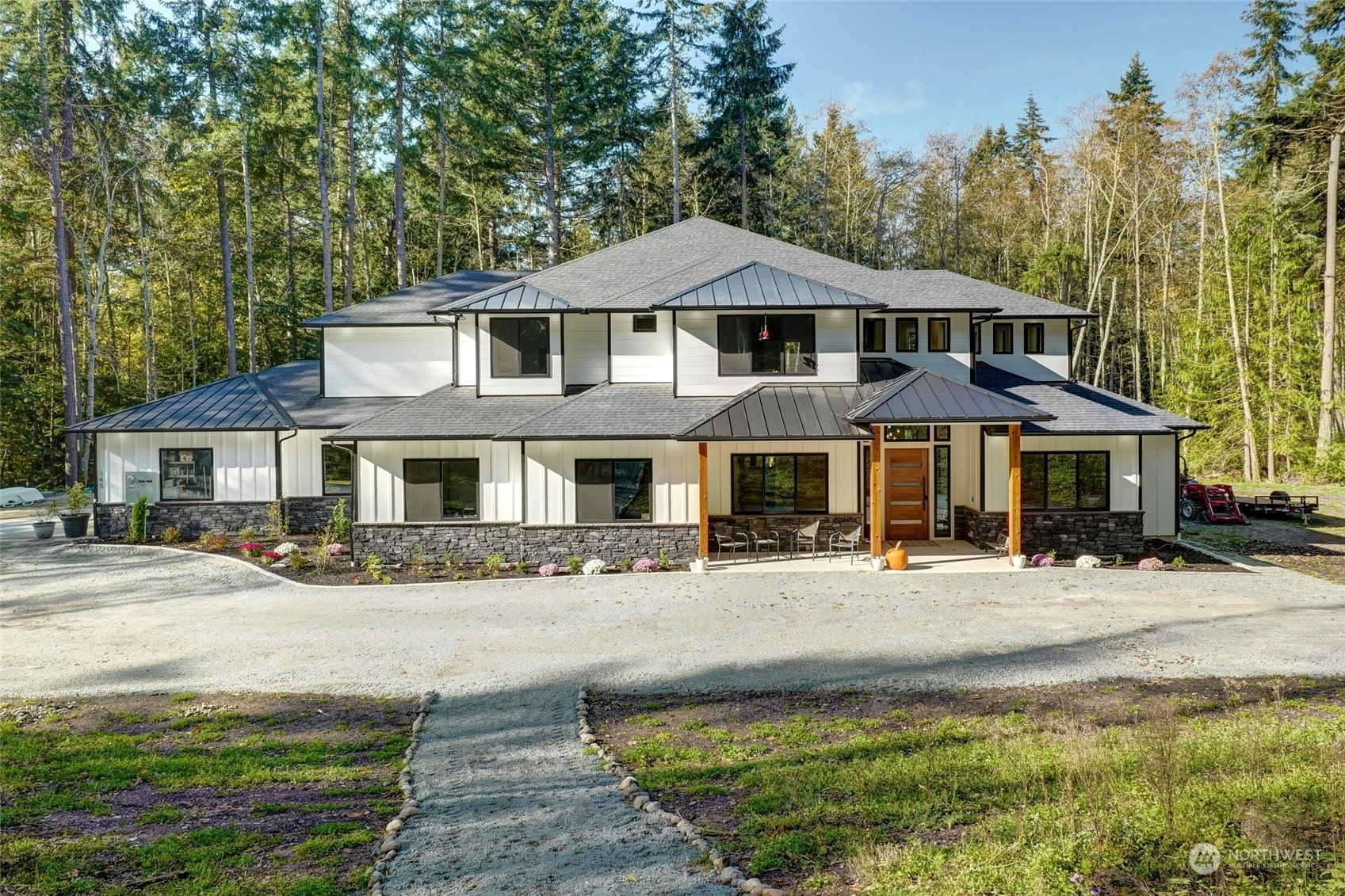 Property Photo:  145 NW Camano Drive  WA 98282 