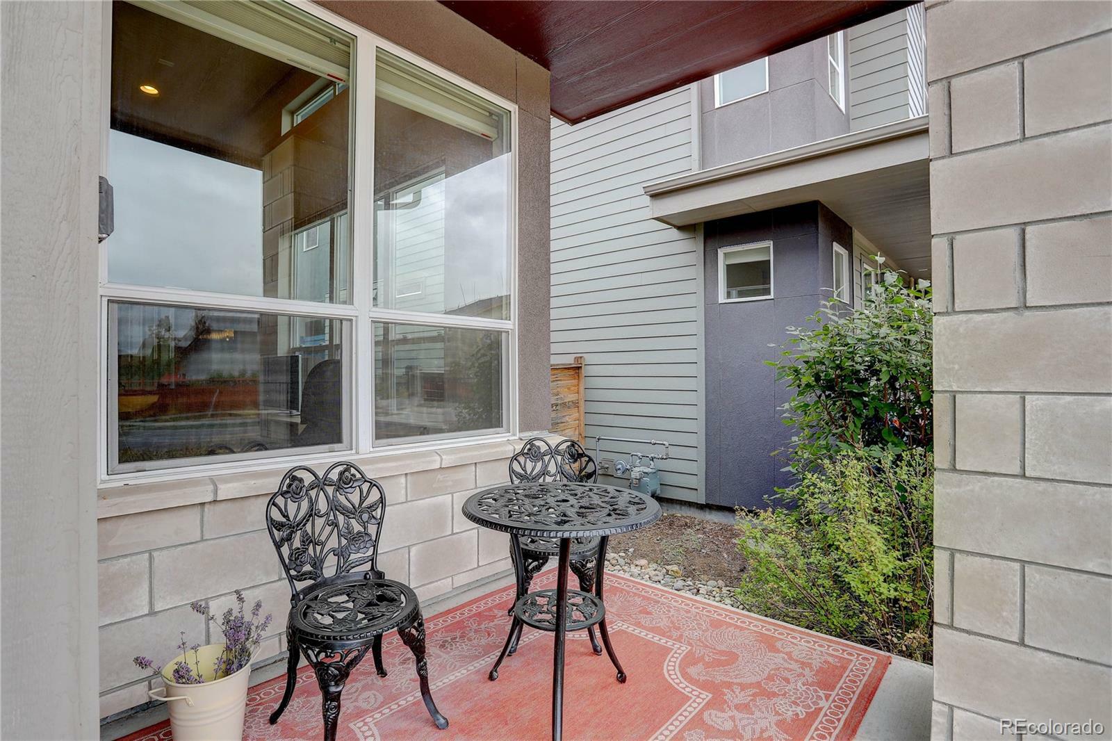 Property Photo:  10630 E 26th Avenue  CO 80010 