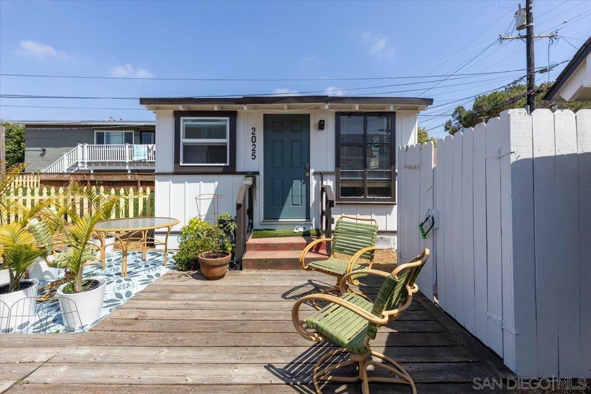 Property Photo:  2025-29 Bacon St  CA 92107 