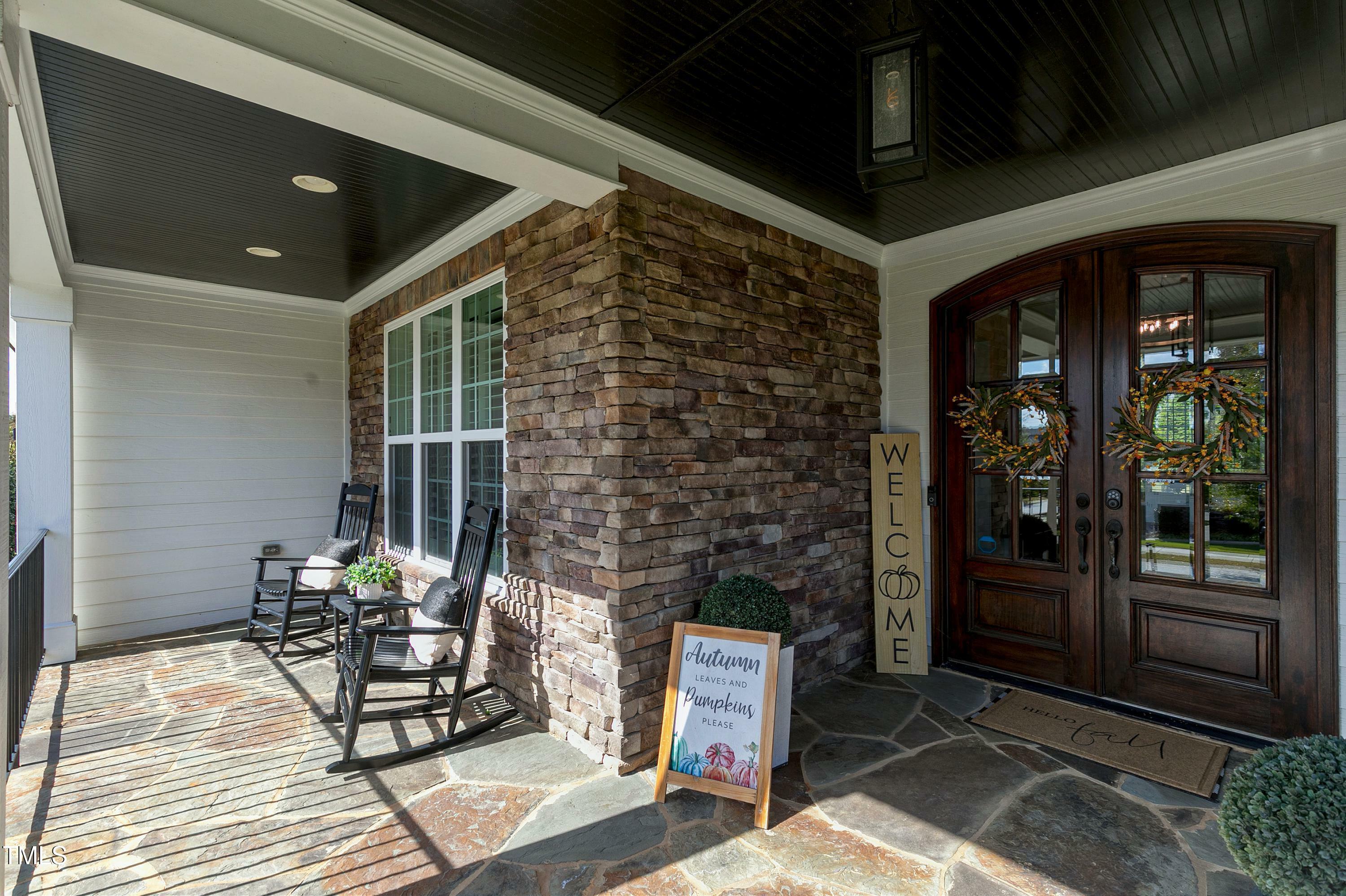 Property Photo:  210 Sunset Bluffs Drive  NC 27526 