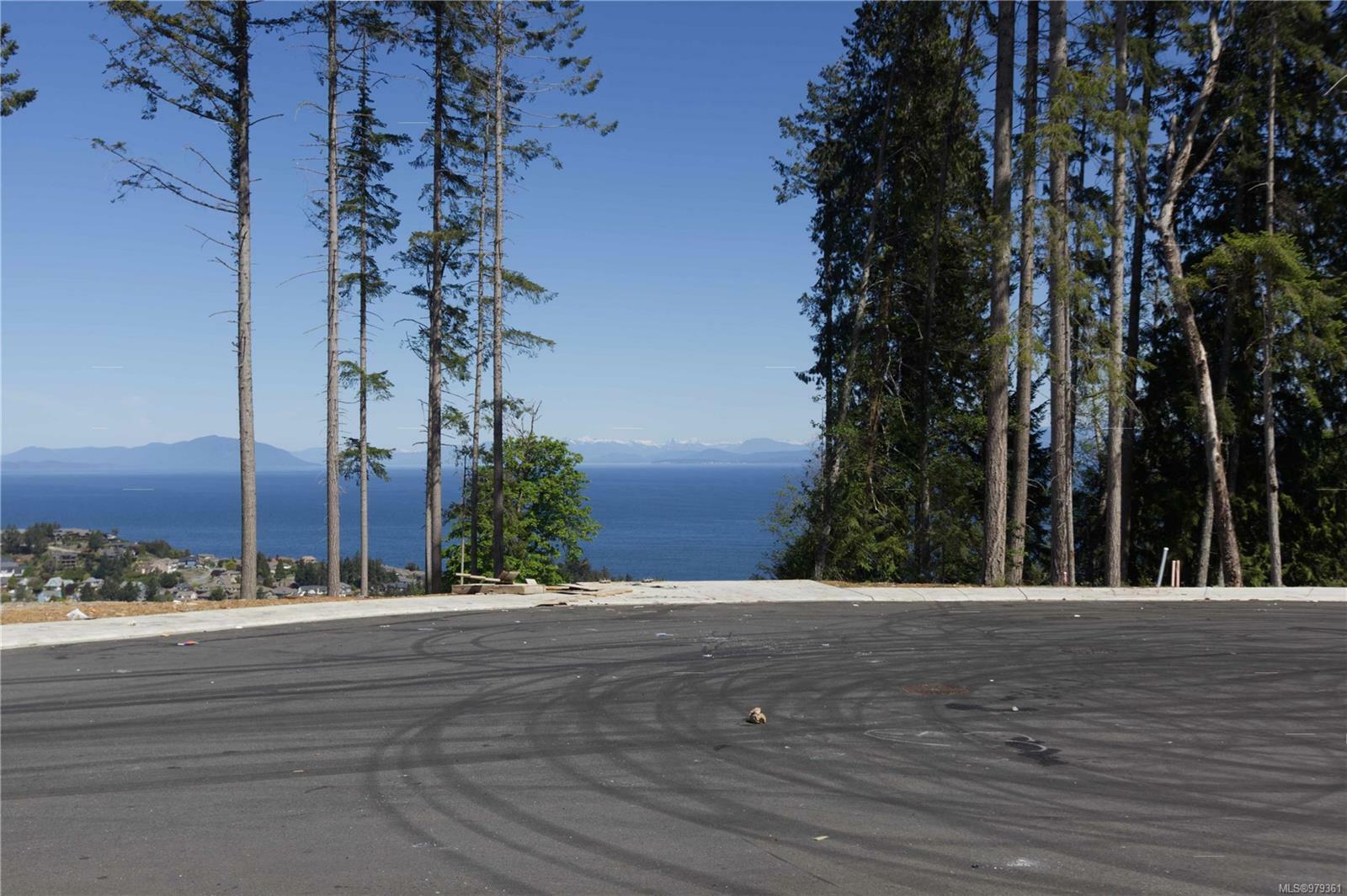 Property Photo:  113 Whitefish Pl  BC V9T 0N2 