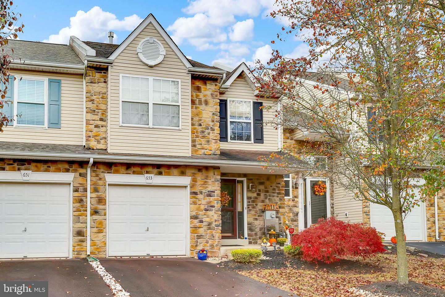 Property Photo:  653 Chadbourne Court  PA 19438 