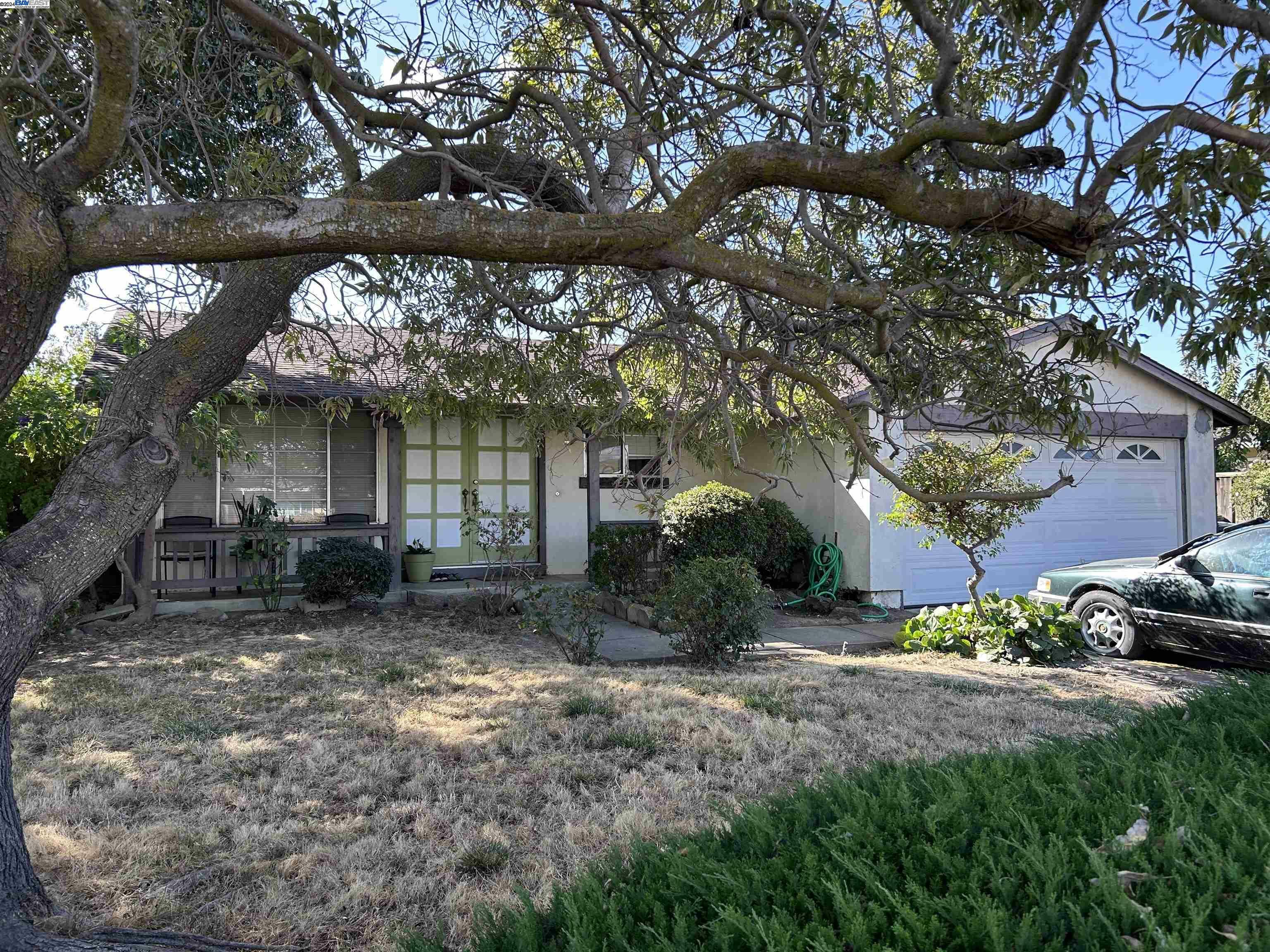 Property Photo:  32524 Gina Way  CA 94587 