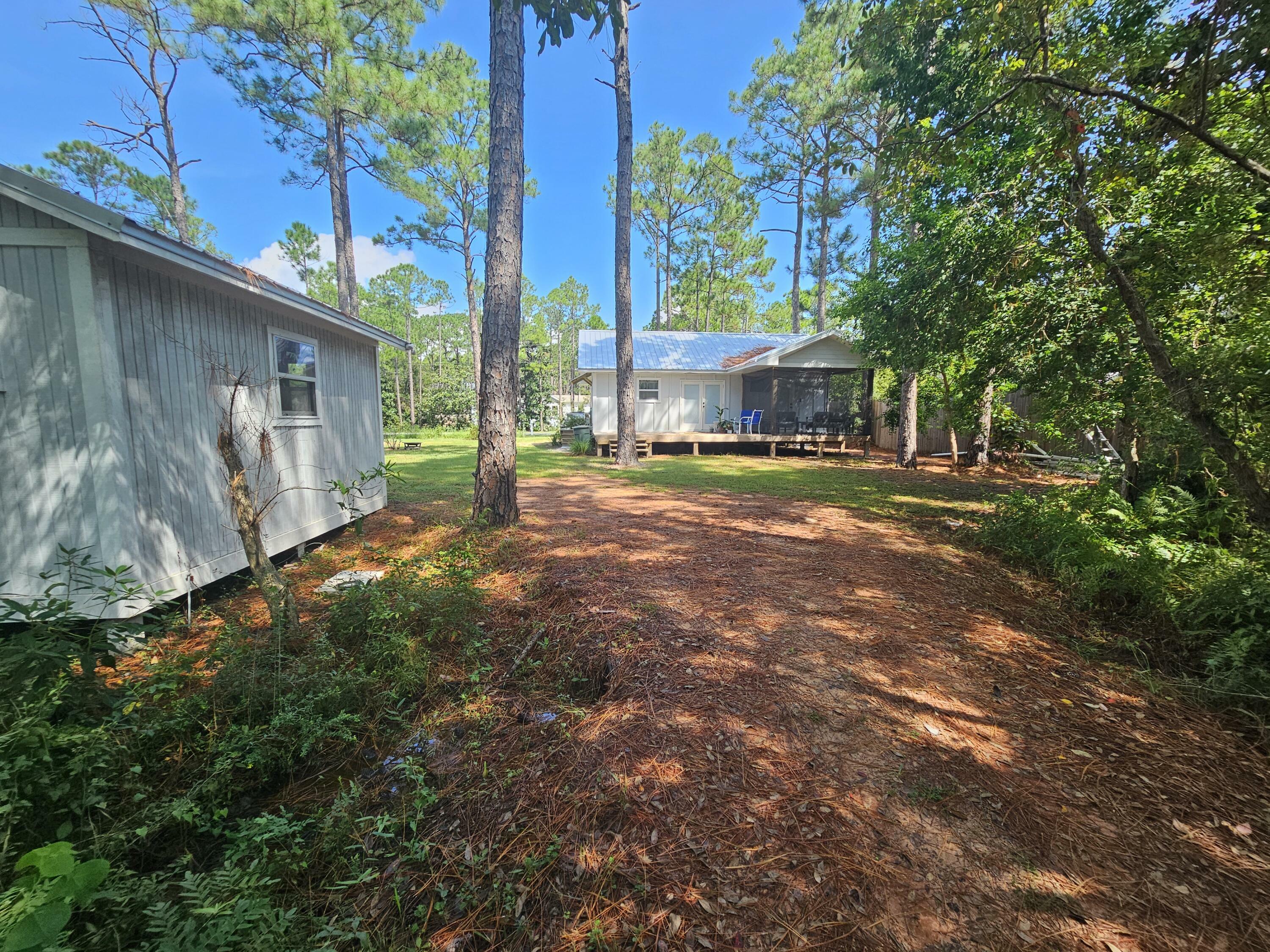 Property Photo:  71 Mandy Circle  FL 32459 