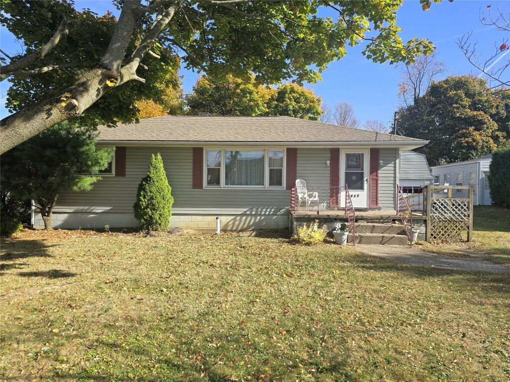 Property Photo:  2925 Broadlawn Drive  PA 16506 