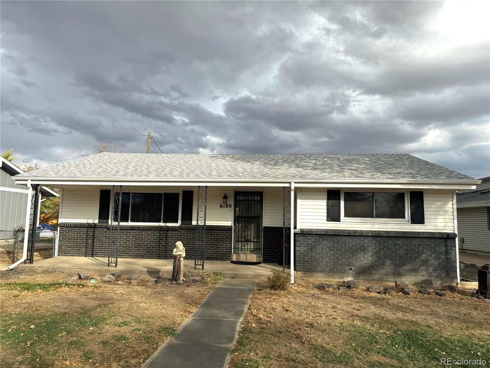 Property Photo:  6180 Ivanhoe St  CO 80022 