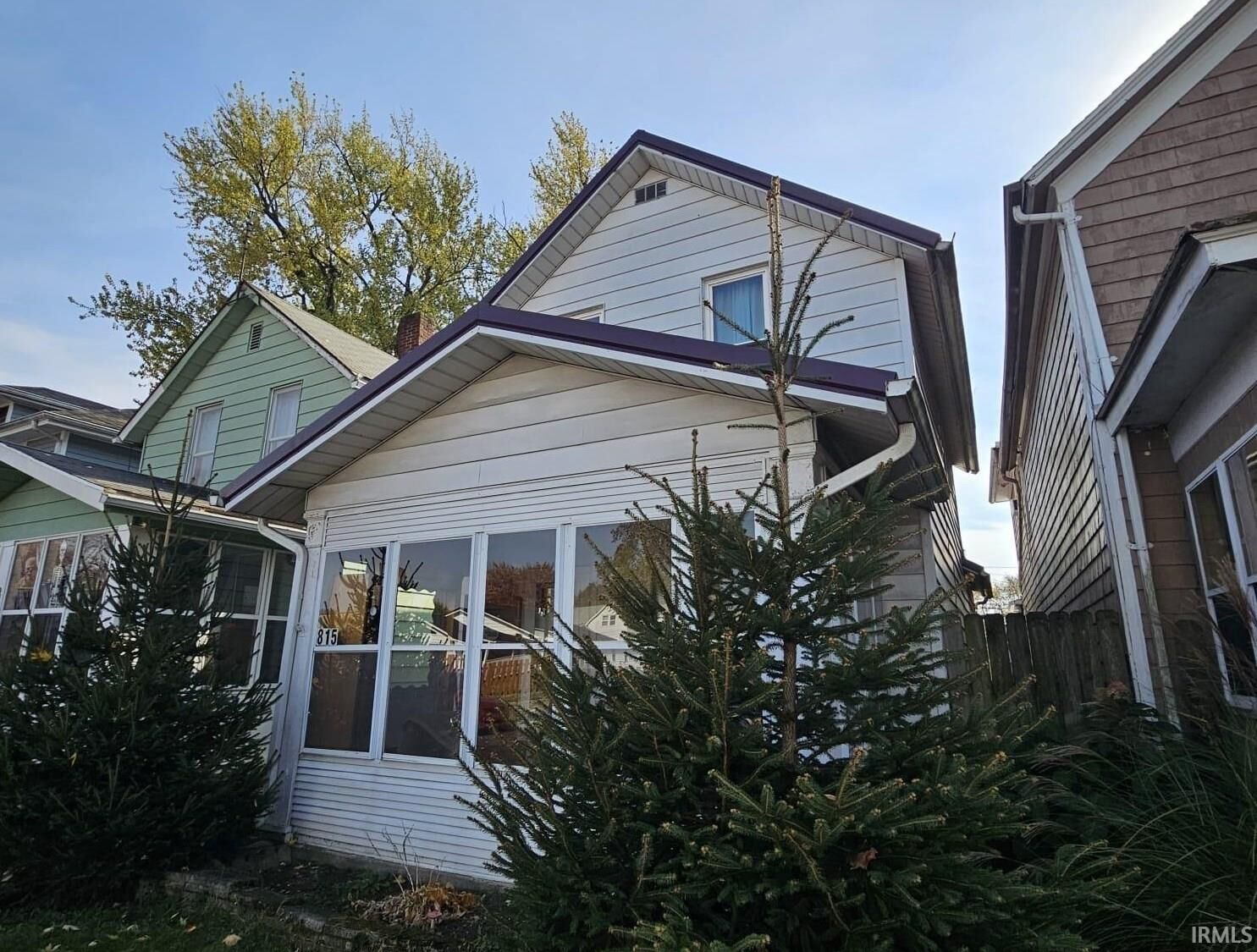 Property Photo:  815 W 4th Street  IN 46808-2614 