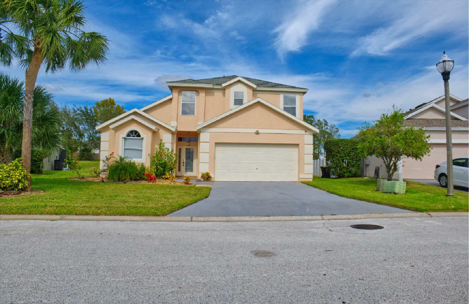 Property Photo:  831 Corvina Drive  FL 33897 