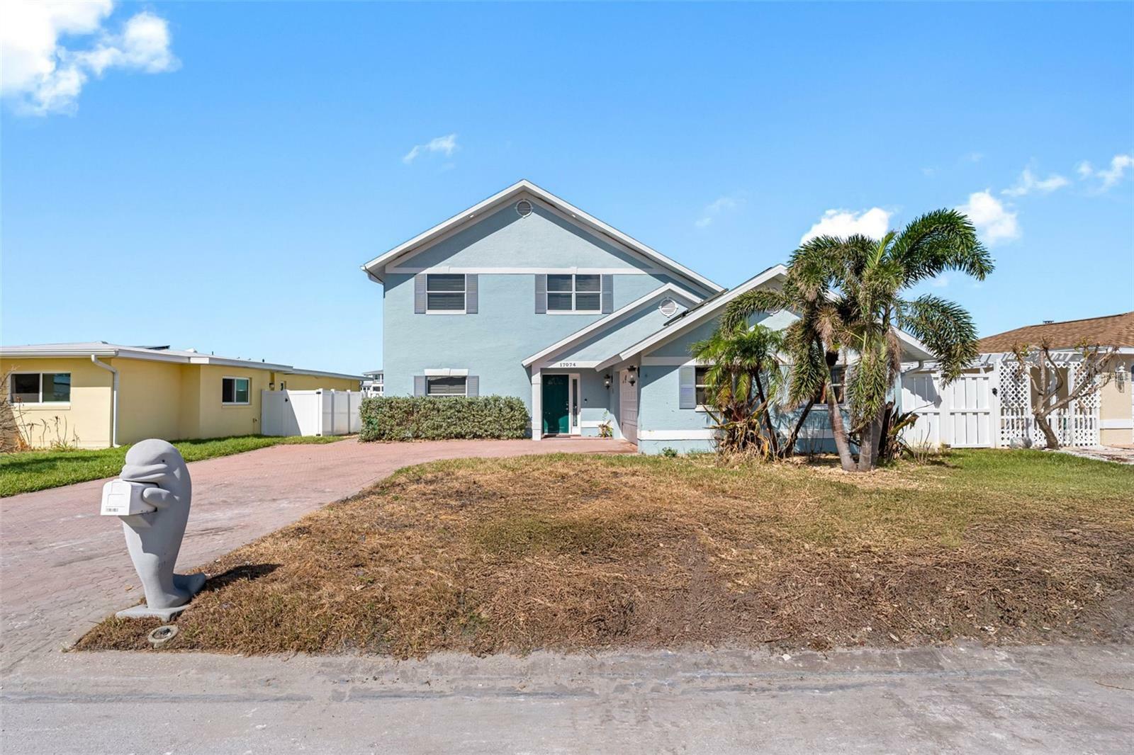 Property Photo:  17074 Dolphin Drive  FL 33708 