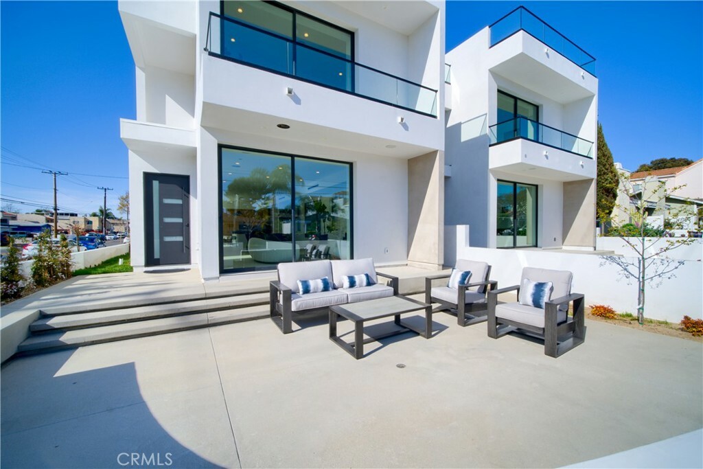 Property Photo: 203 Indianapolis Avenue CA 92648