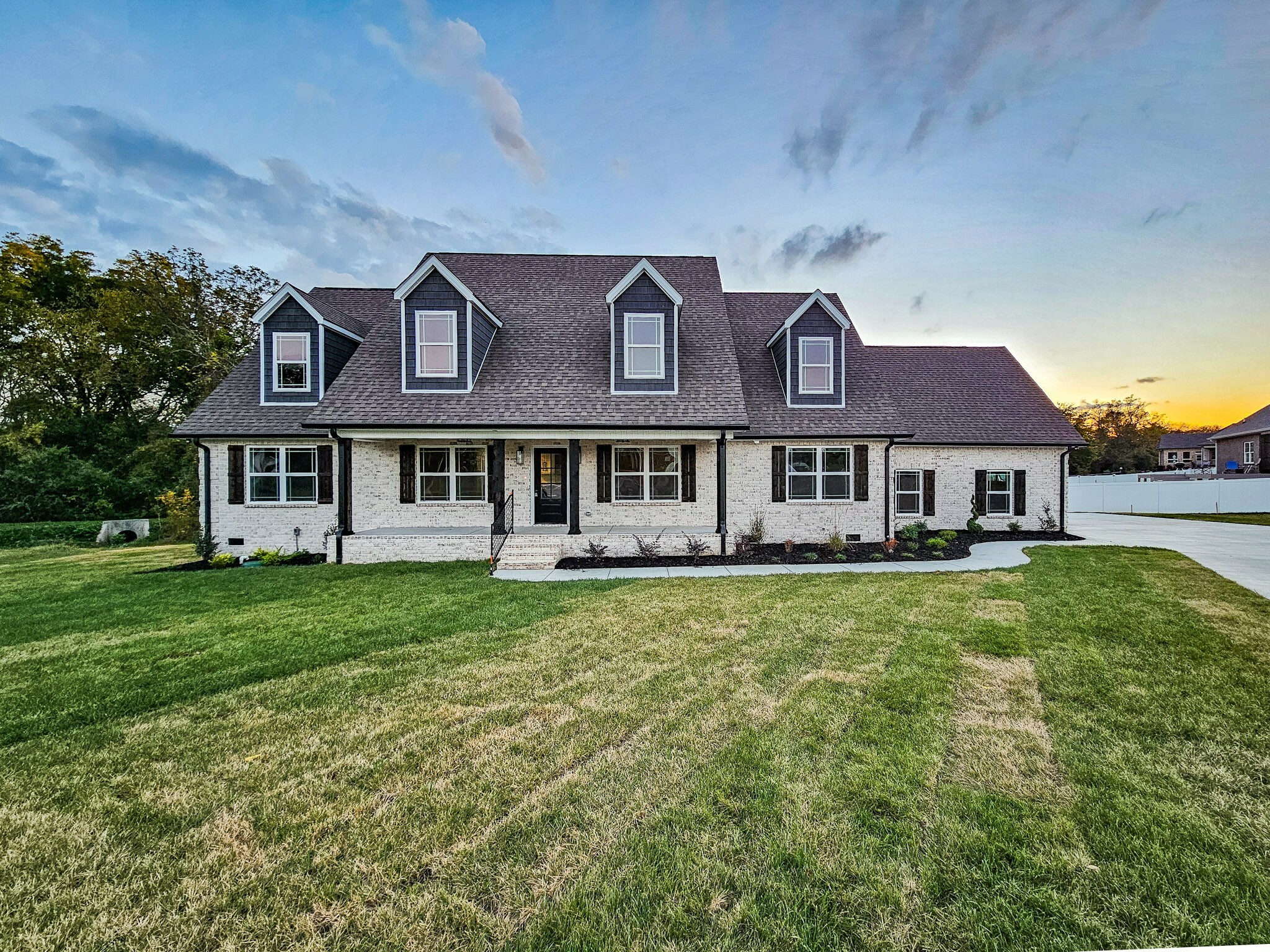 Property Photo:  607 Apple Blossom Trl  TN 37160 