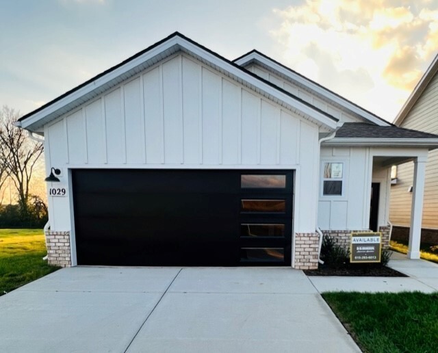 Property Photo: 936 Brooklyn Crossing Road TN 37066