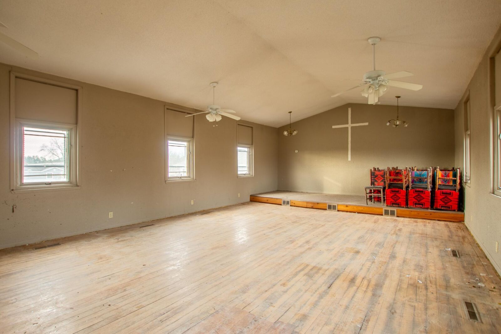 Property Photo: 335 2nd Street NE MN 56461