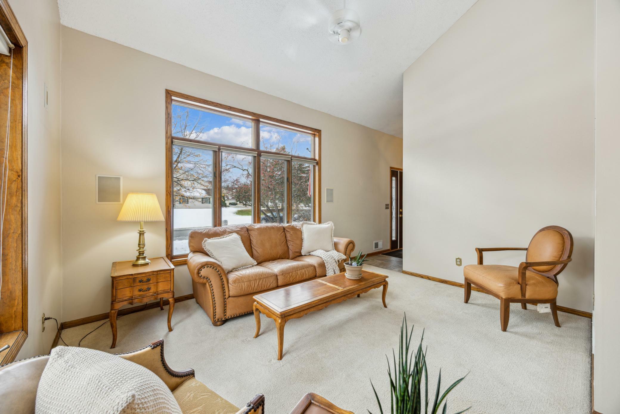 Property Photo:  4810 Orchid Lane N  MN 55446 