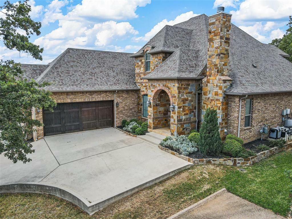 Property Photo:  6801 Woodland Hills Drive  TX 76182 