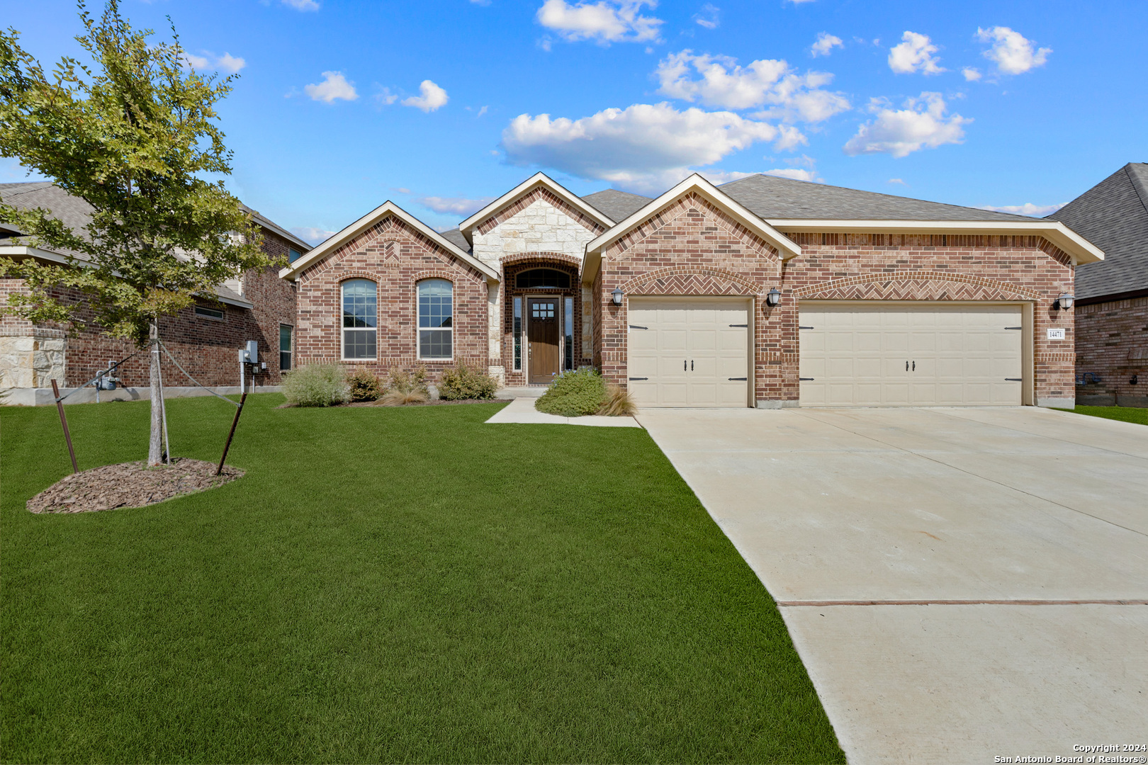 Property Photo:  14471 Costa Leon  TX 78245 