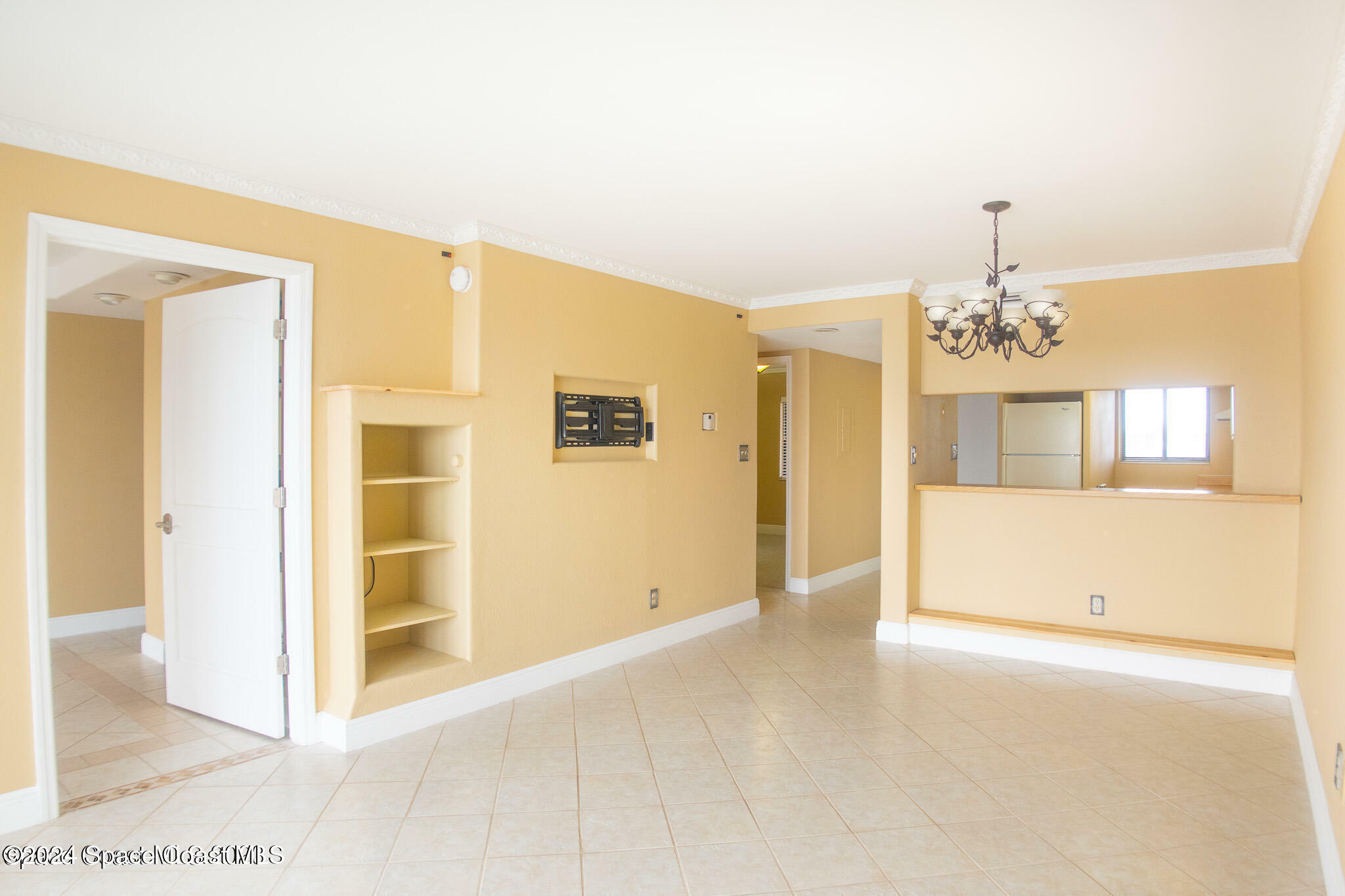 Property Photo:  2467 S Washington Avenue  FL 32780 