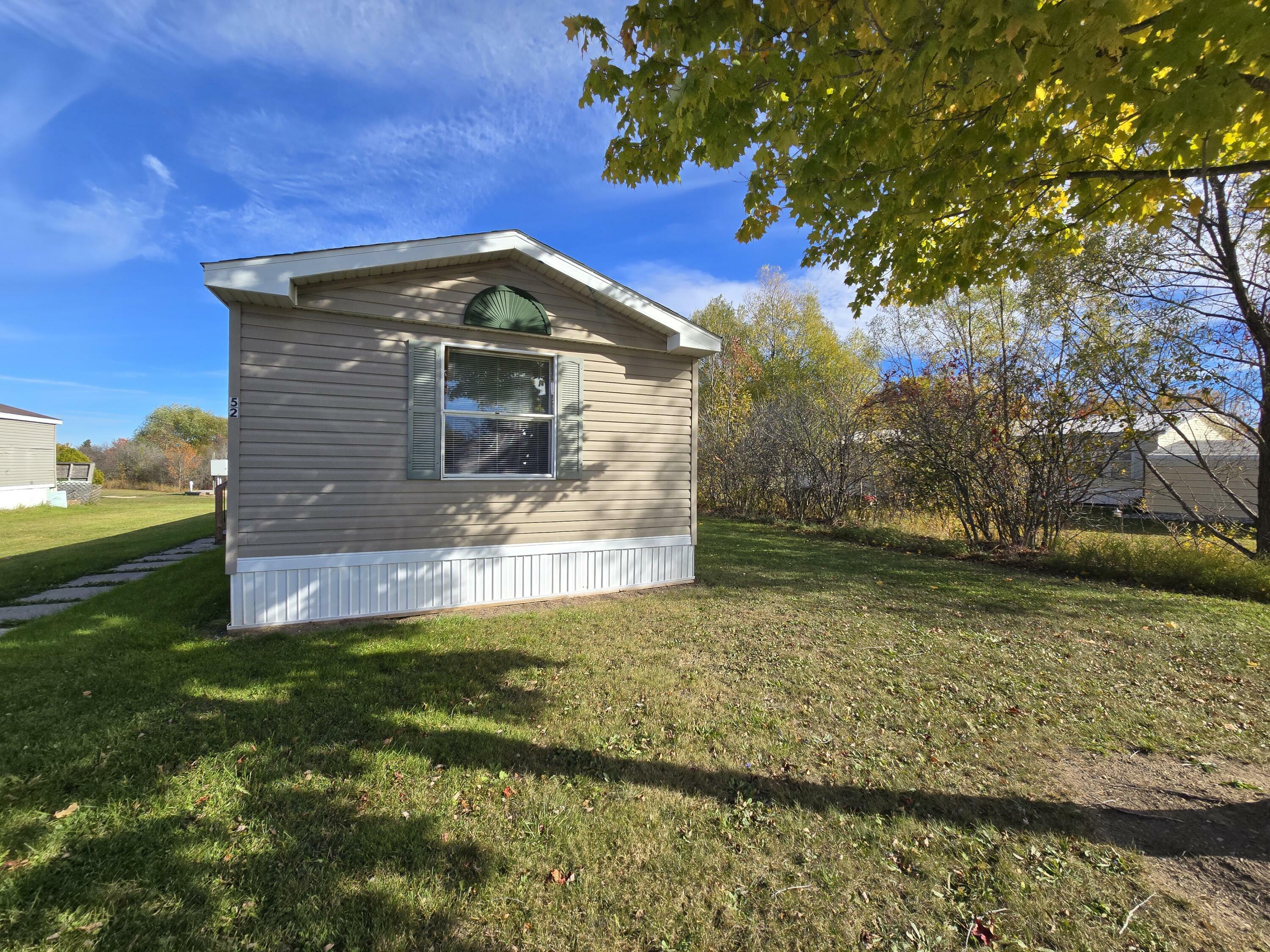 52 Chelsey Lane  Cheboygan MI 49721 photo