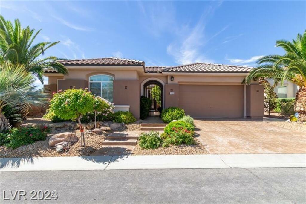 Property Photo:  11337 Asilo Bianco Avenue  NV 89138 