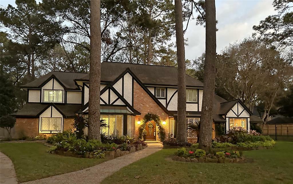 Property Photo: 5403 Mount Royal Circle TX 77069
