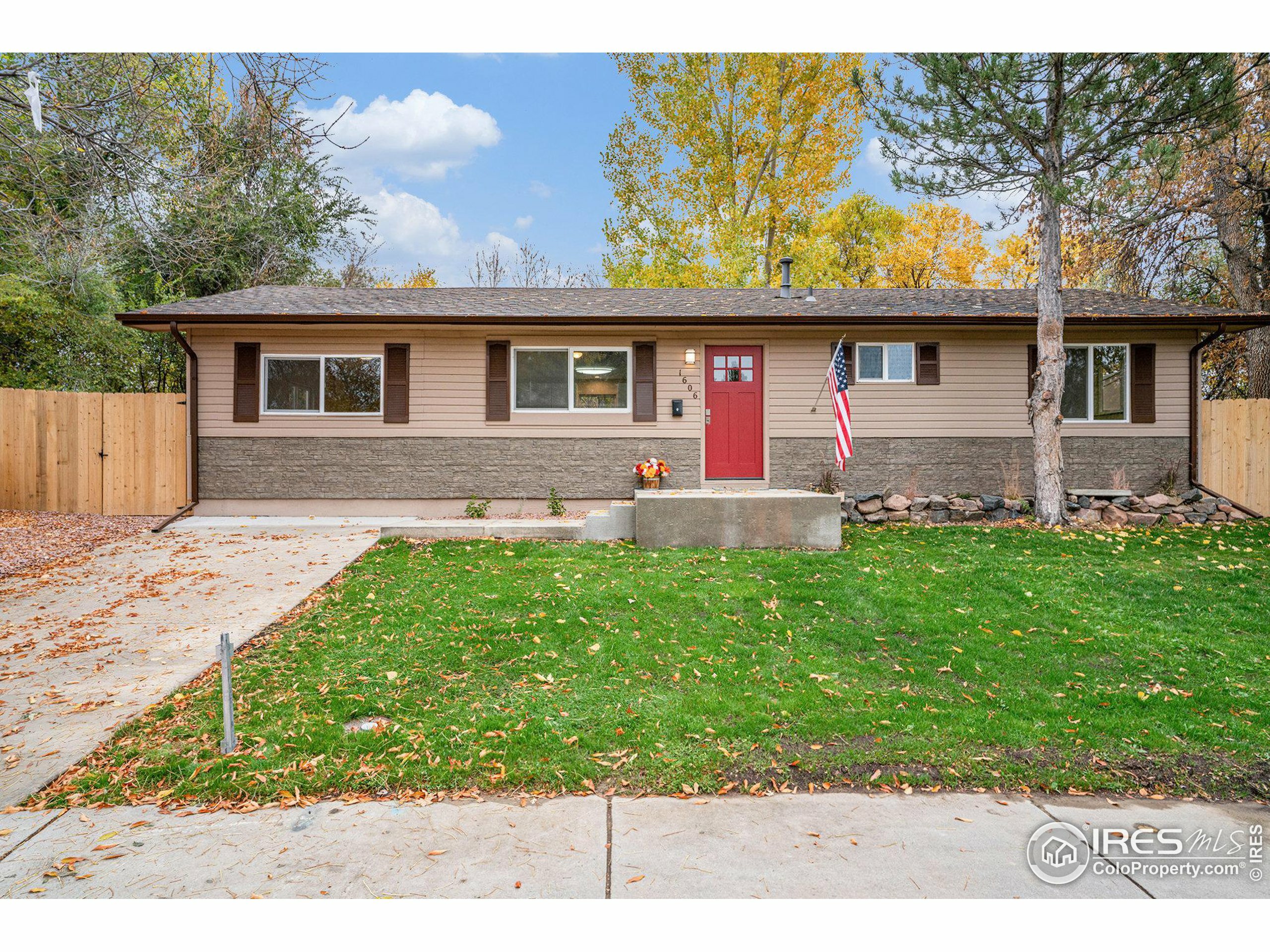 1606 Centennial Dr  Longmont CO 80501 photo