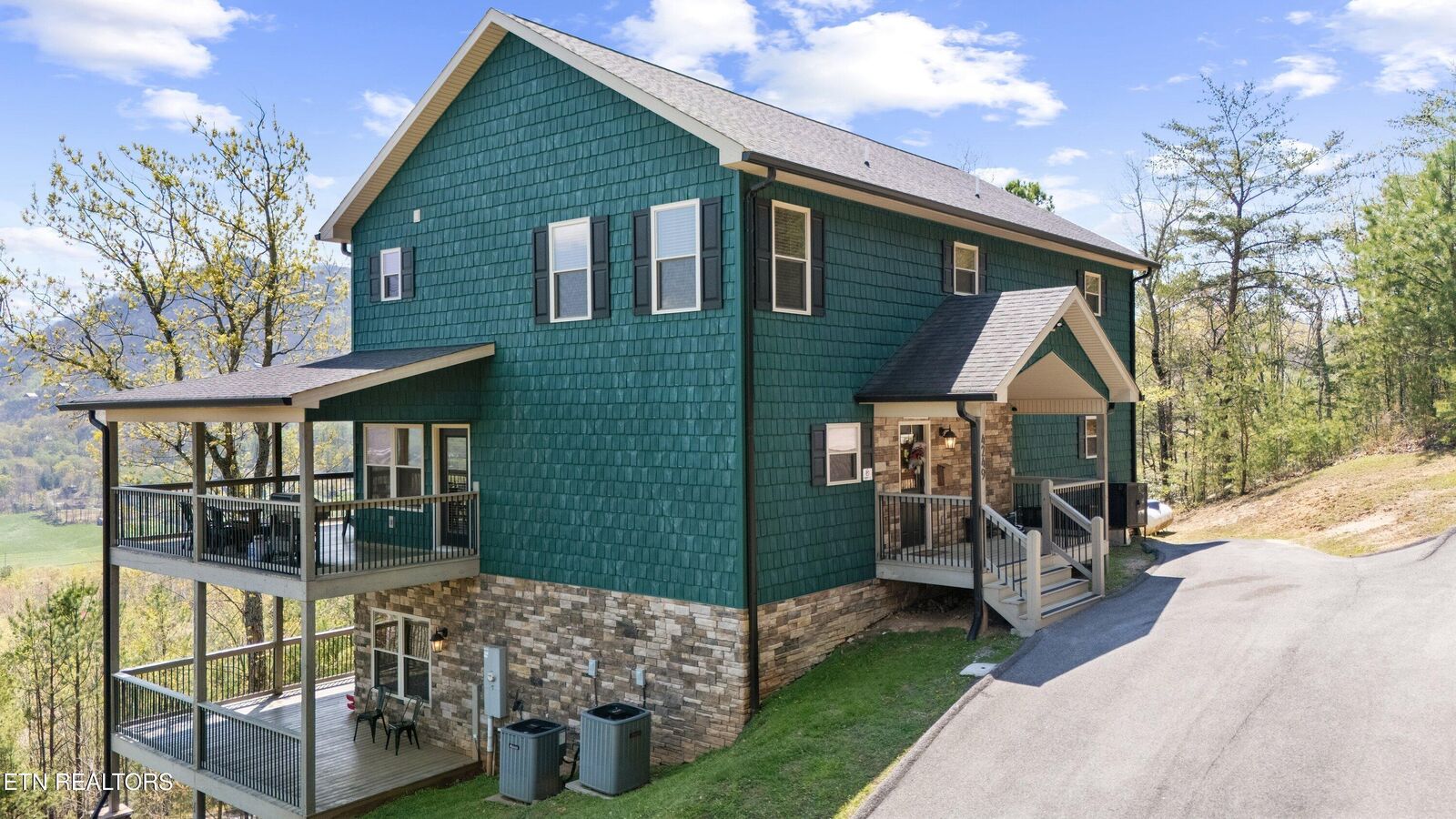 Property Photo: 4249 Teaberry Vista Lane TN 37862