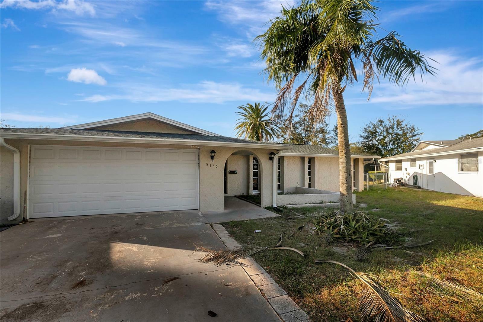 Property Photo:  5155 Norfolk Court  FL 34653 