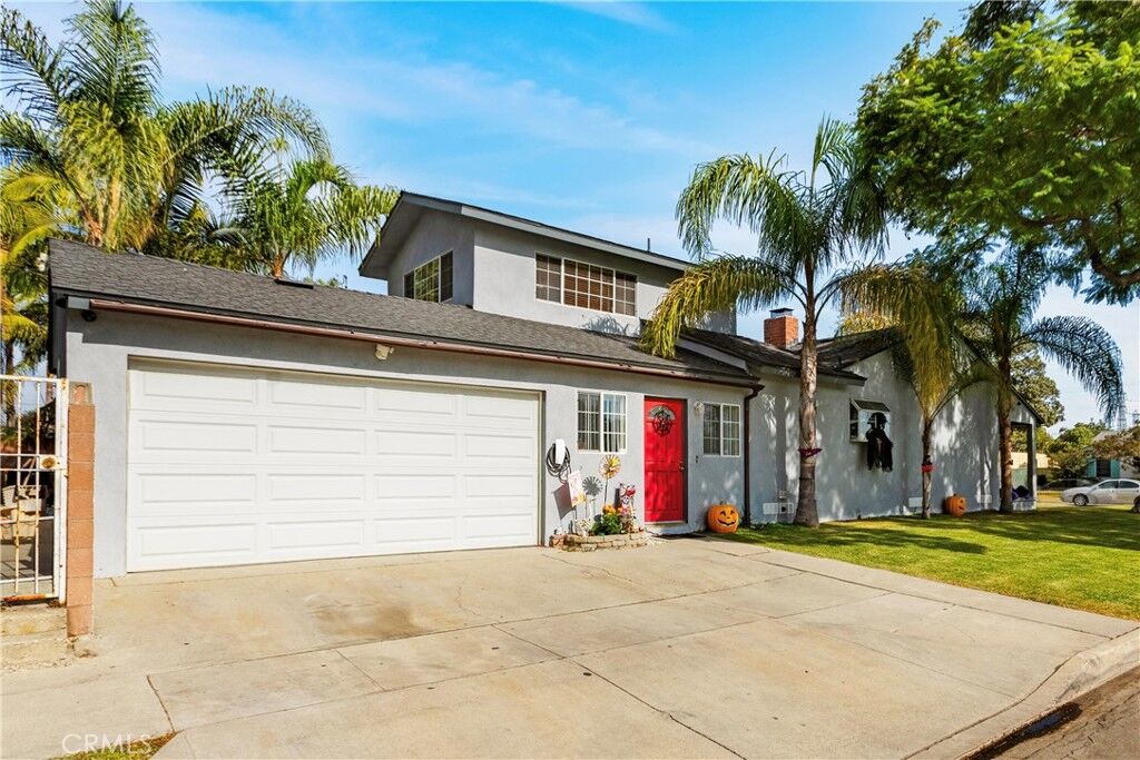 Property Photo:  10431 Lesterford Avenue  CA 90241 