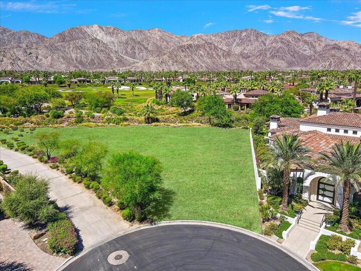 Property Photo: 53040 Latrobe Lane 19 CA 92253