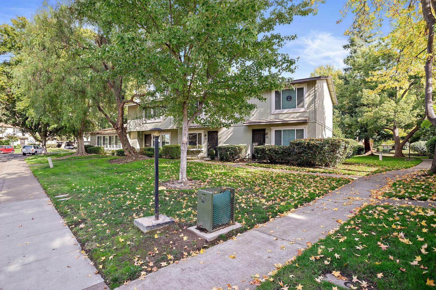 Property Photo:  8732 Woodman Way B  CA 95826 