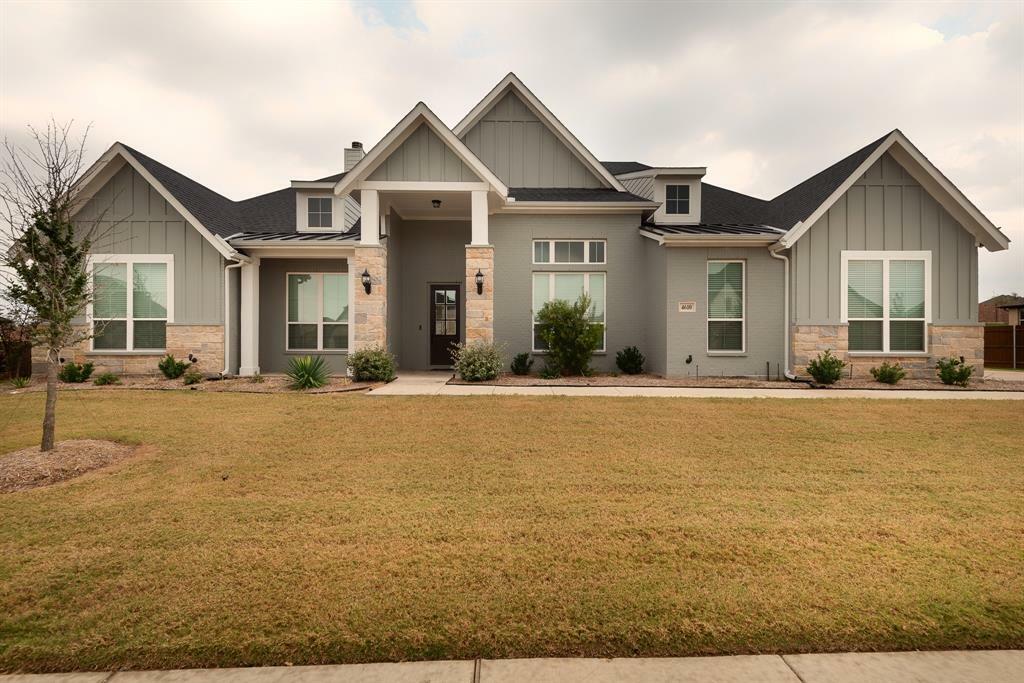 Property Photo:  4610 Saddlehorn Drive  TX 76065 