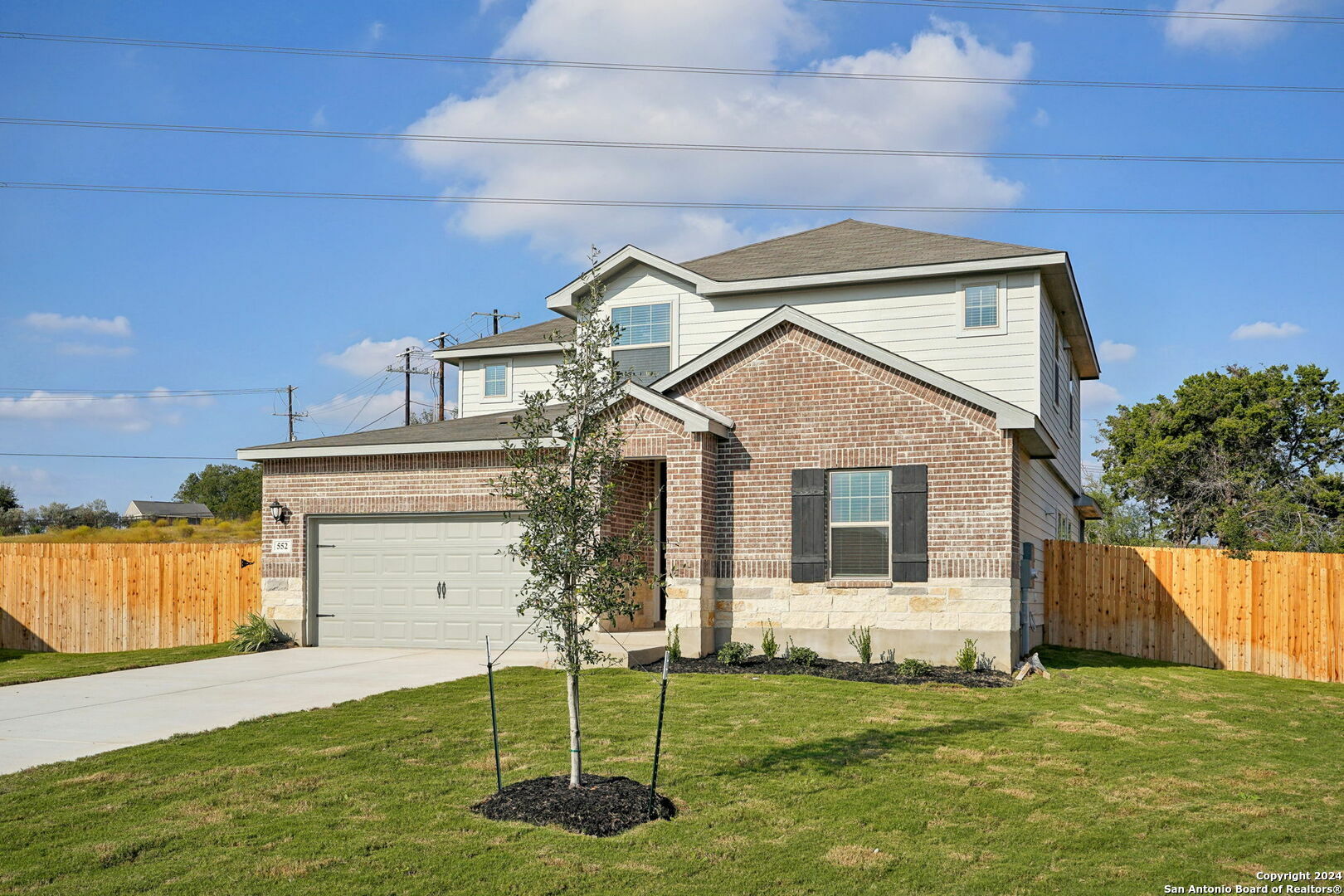 Property Photo:  552 Shelton Pass  TX 78108 