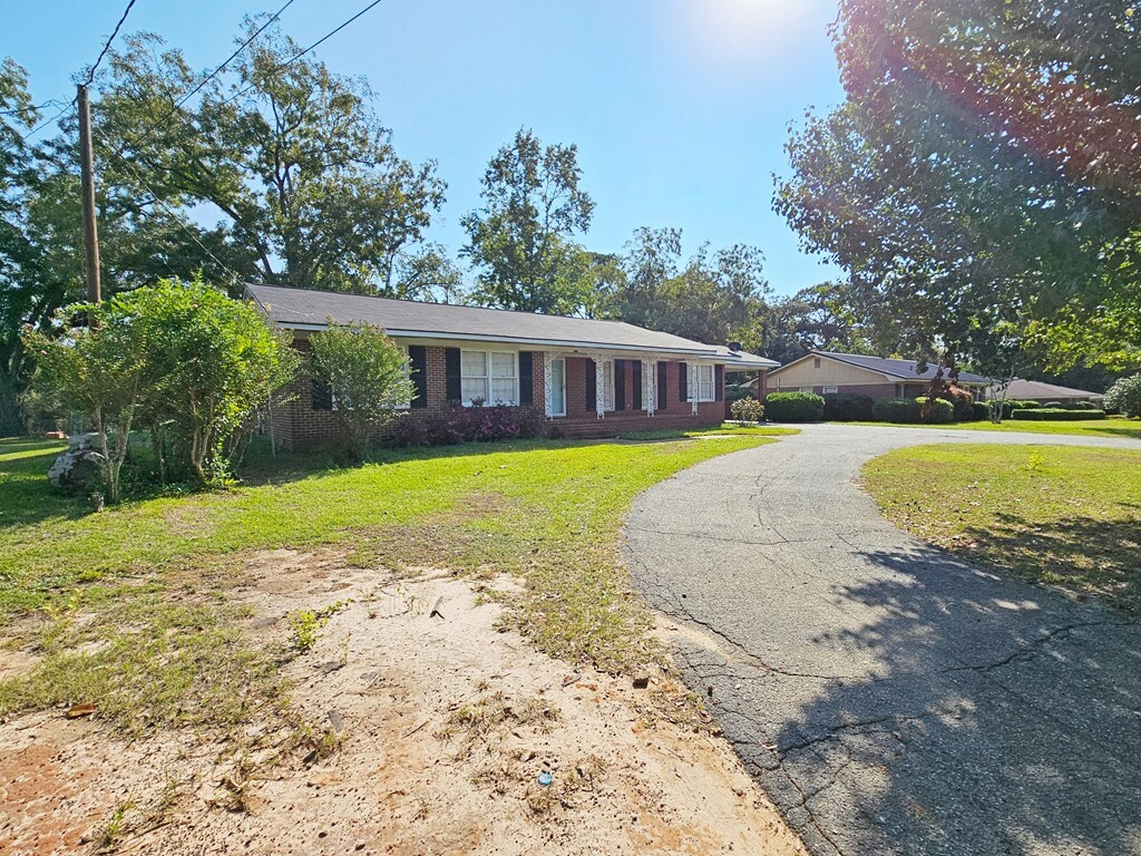 Property Photo:  270 Court Street  GA 39840 