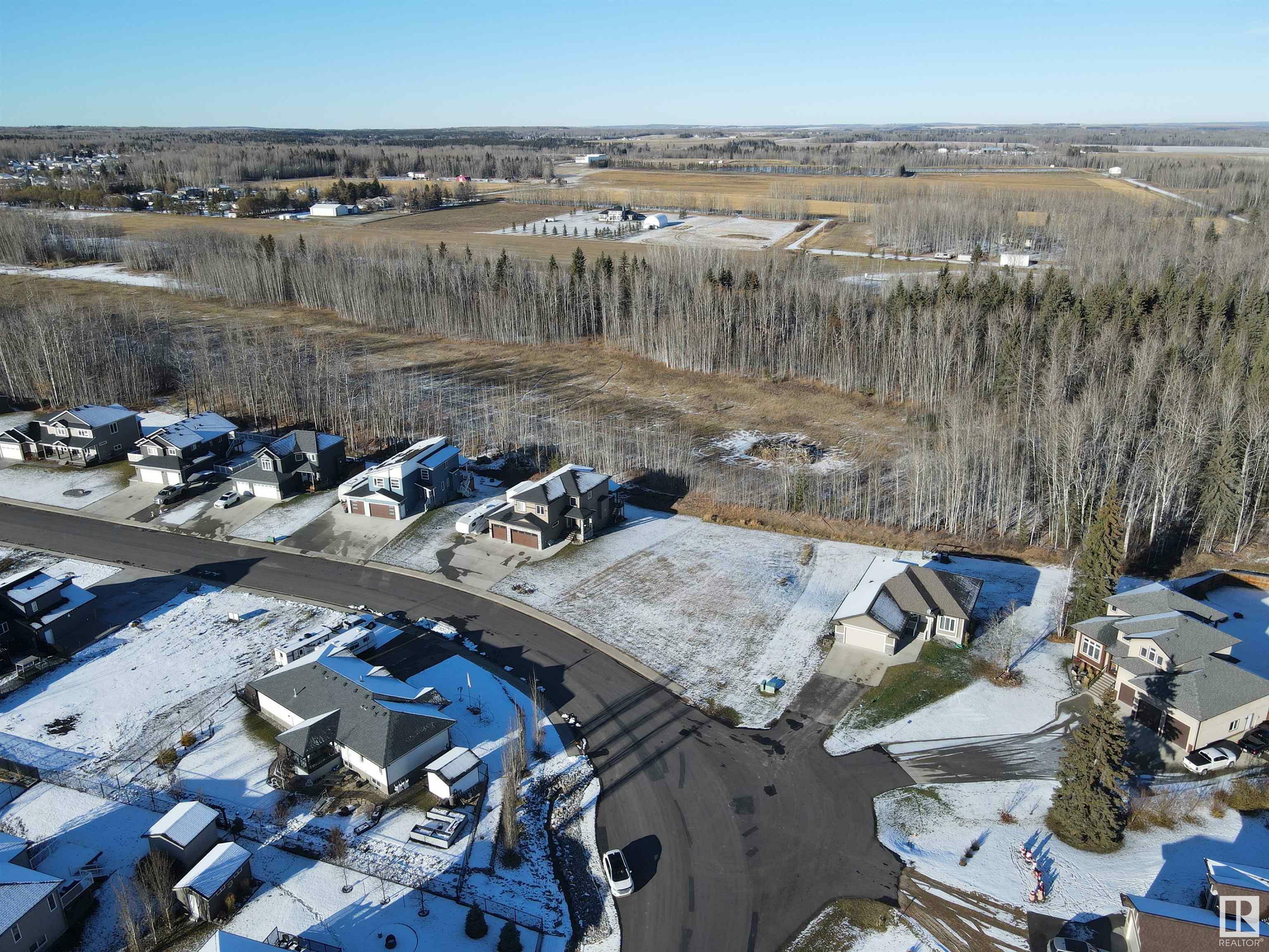 Property Photo:  524 49119 Range Road 73  AB T7A 0B9 