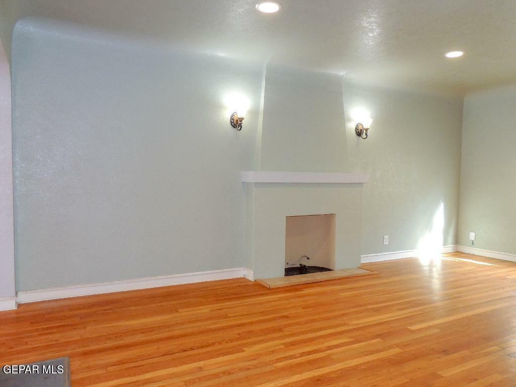 Property Photo:  2037 Crescent Circle  TX 79903 