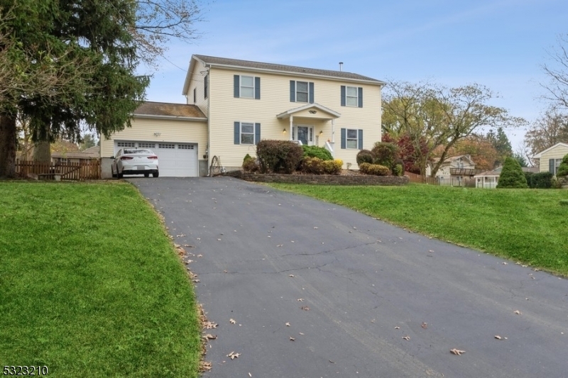 Property Photo:  23 Mac Arthur St  NJ 08829 