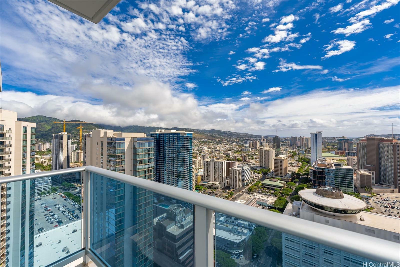 Property Photo:  1391 Kapiolani Boulevard 4208  HI 96814 