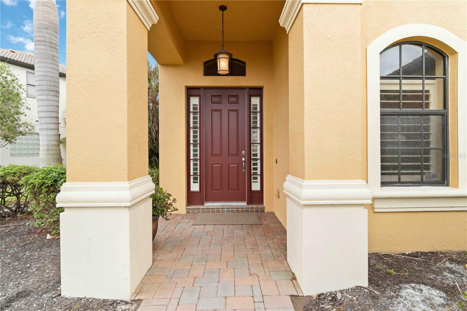 Property Photo:  1165 Cielo Court  FL 34275 