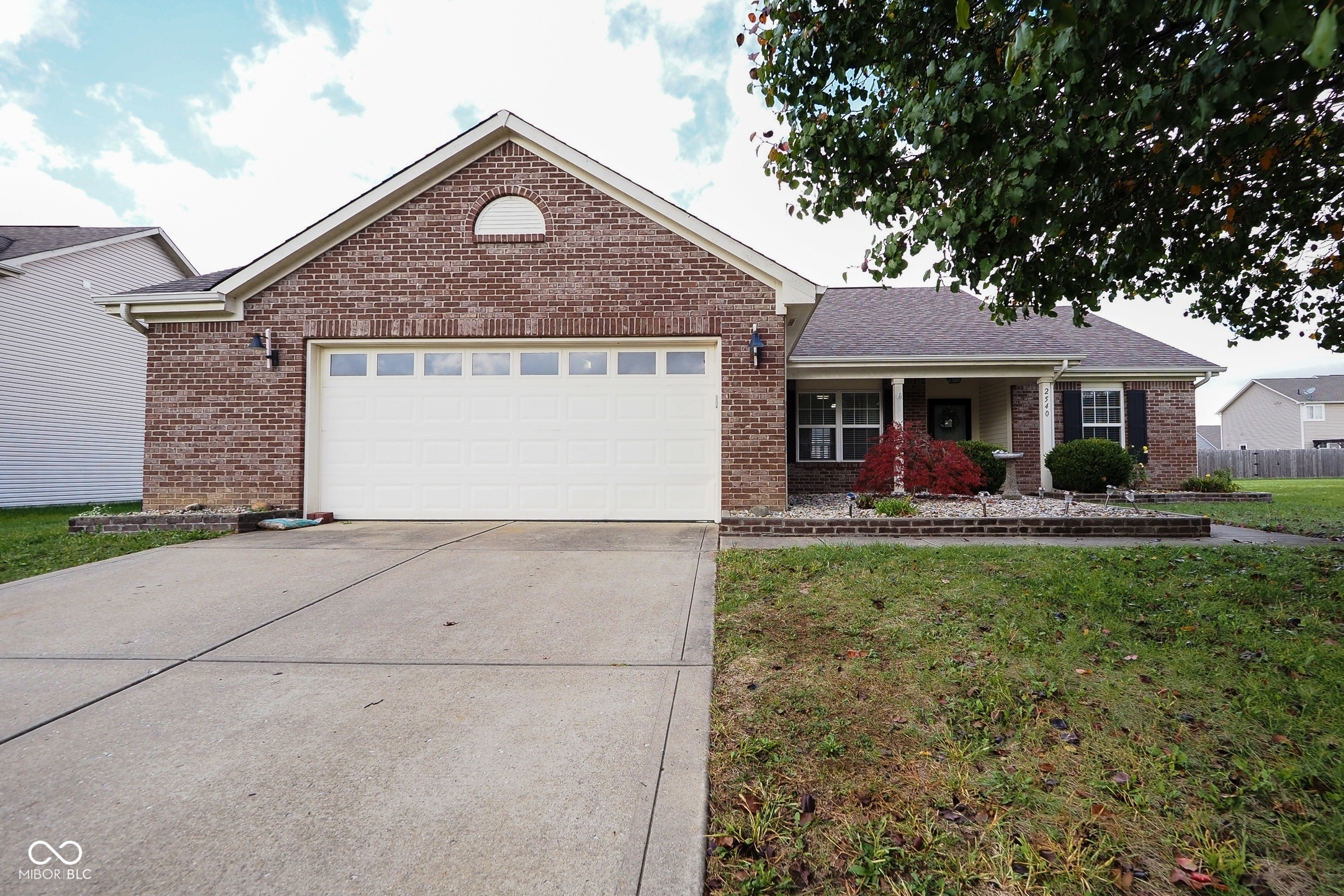 Property Photo:  2540 Bluewood Way  IN 46168 