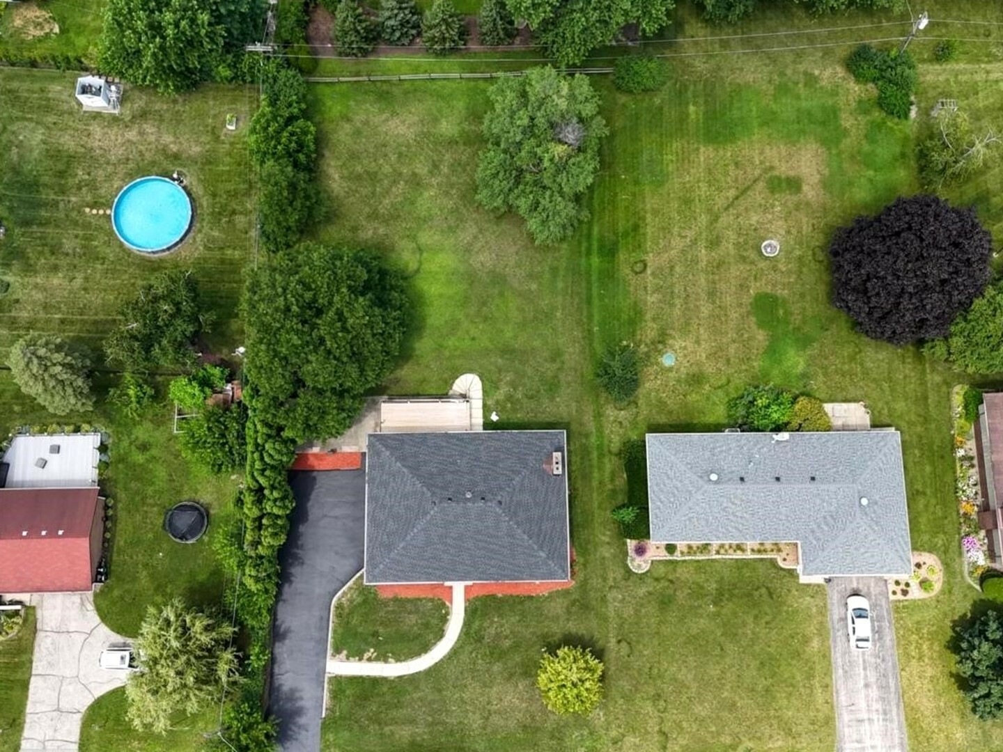 Property Photo:  22W300 Broker Road  IL 60157 