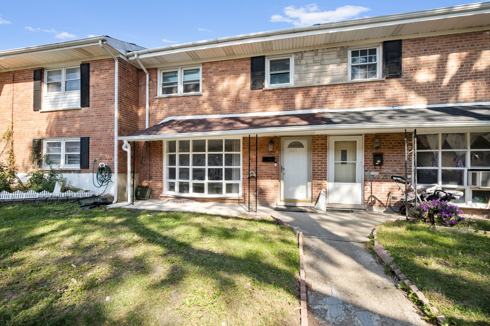 Property Photo:  7847 N Nordica Avenue  IL 60714 