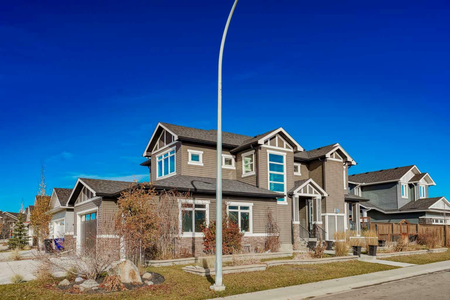 Property Photo:  245 Riverwood Crescent SW  AB T0L 0H0 