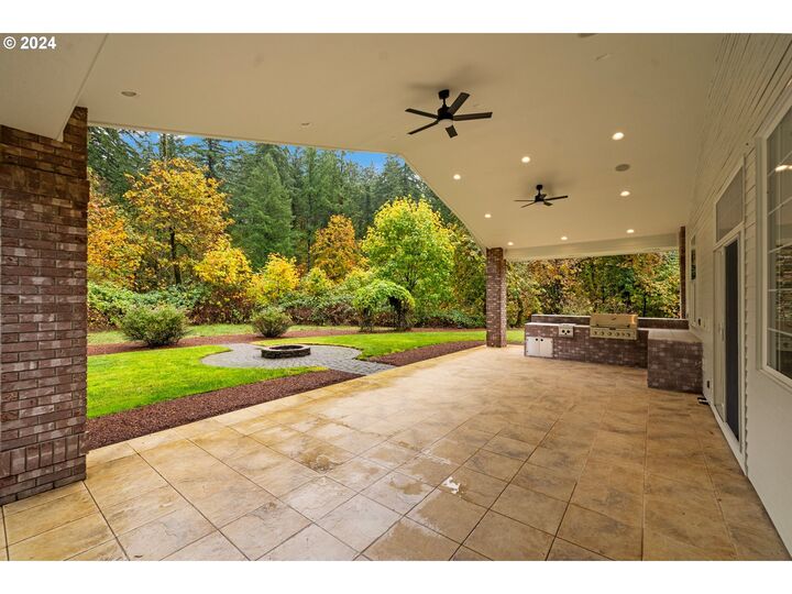7474 Battle Creek Rd  Salem OR 97317 photo
